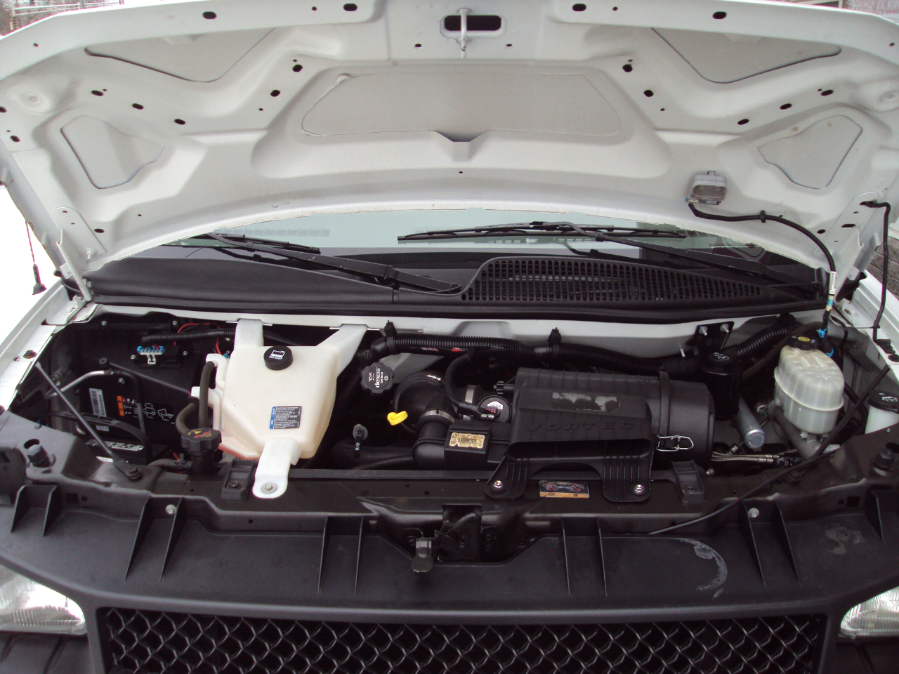 Chevrolet Express Cargo Van AWD 1500 135" 2014