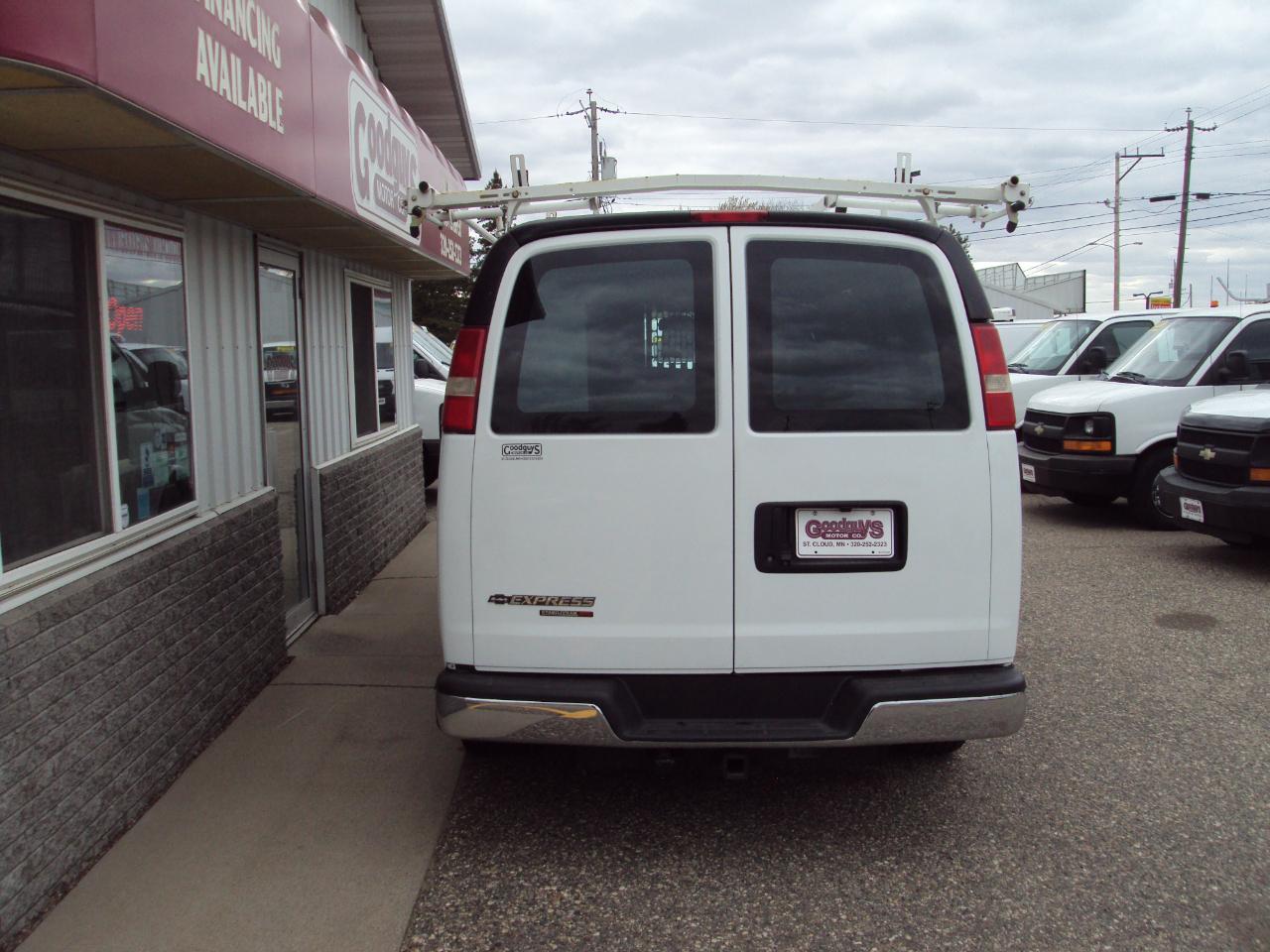 Chevrolet Express Cargo Van AWD 1500 135" 2014