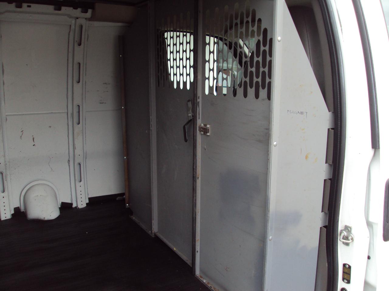 Chevrolet Express Cargo Van AWD 1500 135" 2014