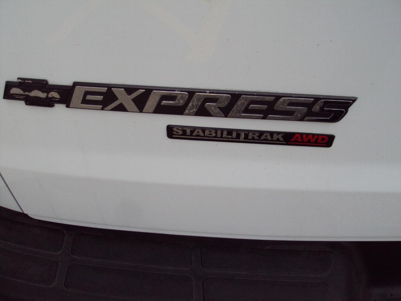 Chevrolet Express Cargo Van AWD 1500 135" 2014