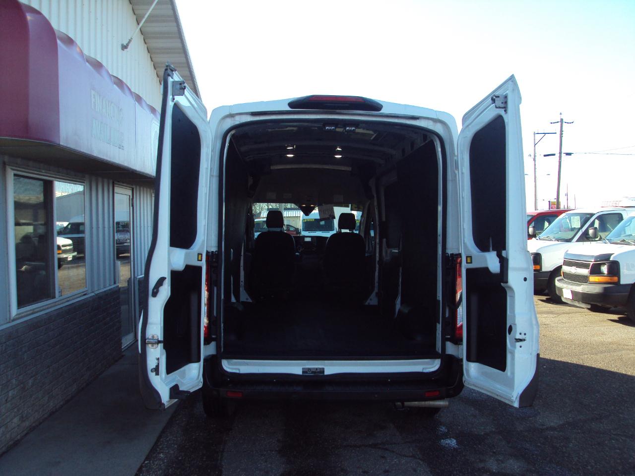 Ford Transit Cargo Van T-250 130" Med Rf 9070 GVWR AWD 2023