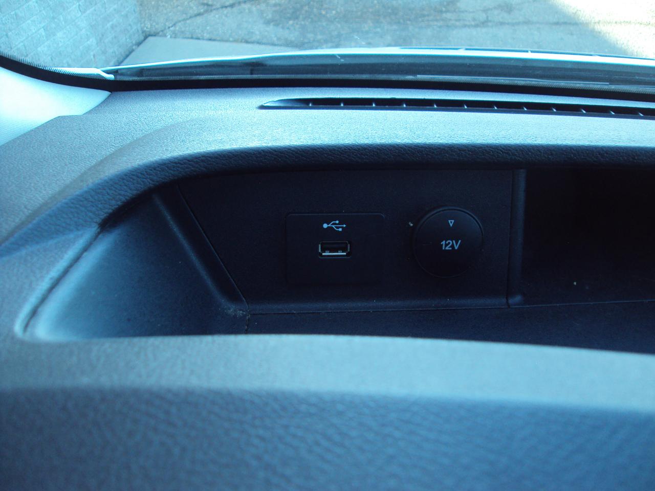 Ford Transit Cargo Van T-250 130" Med Rf 9070 GVWR AWD 2023