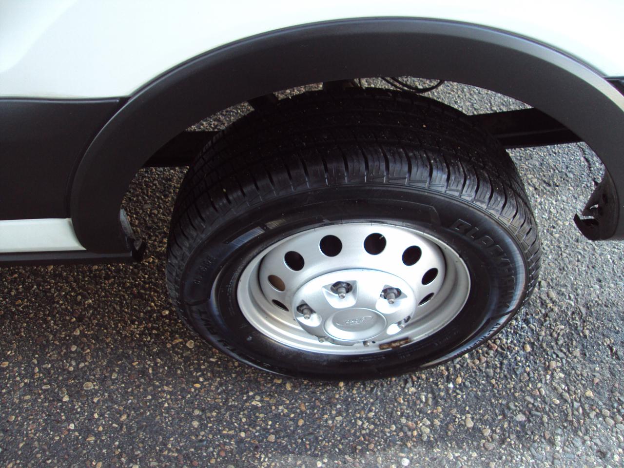 Ford Transit Cargo Van T-250 130" Med Rf 9070 GVWR AWD 2023