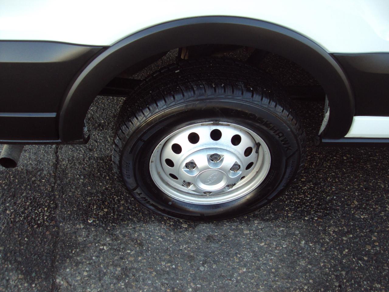 Ford Transit Cargo Van T-250 130" Med Rf 9070 GVWR AWD 2023