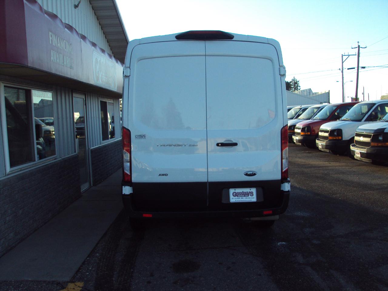 Ford Transit Cargo Van T-250 130" Med Rf 9070 GVWR AWD 2023