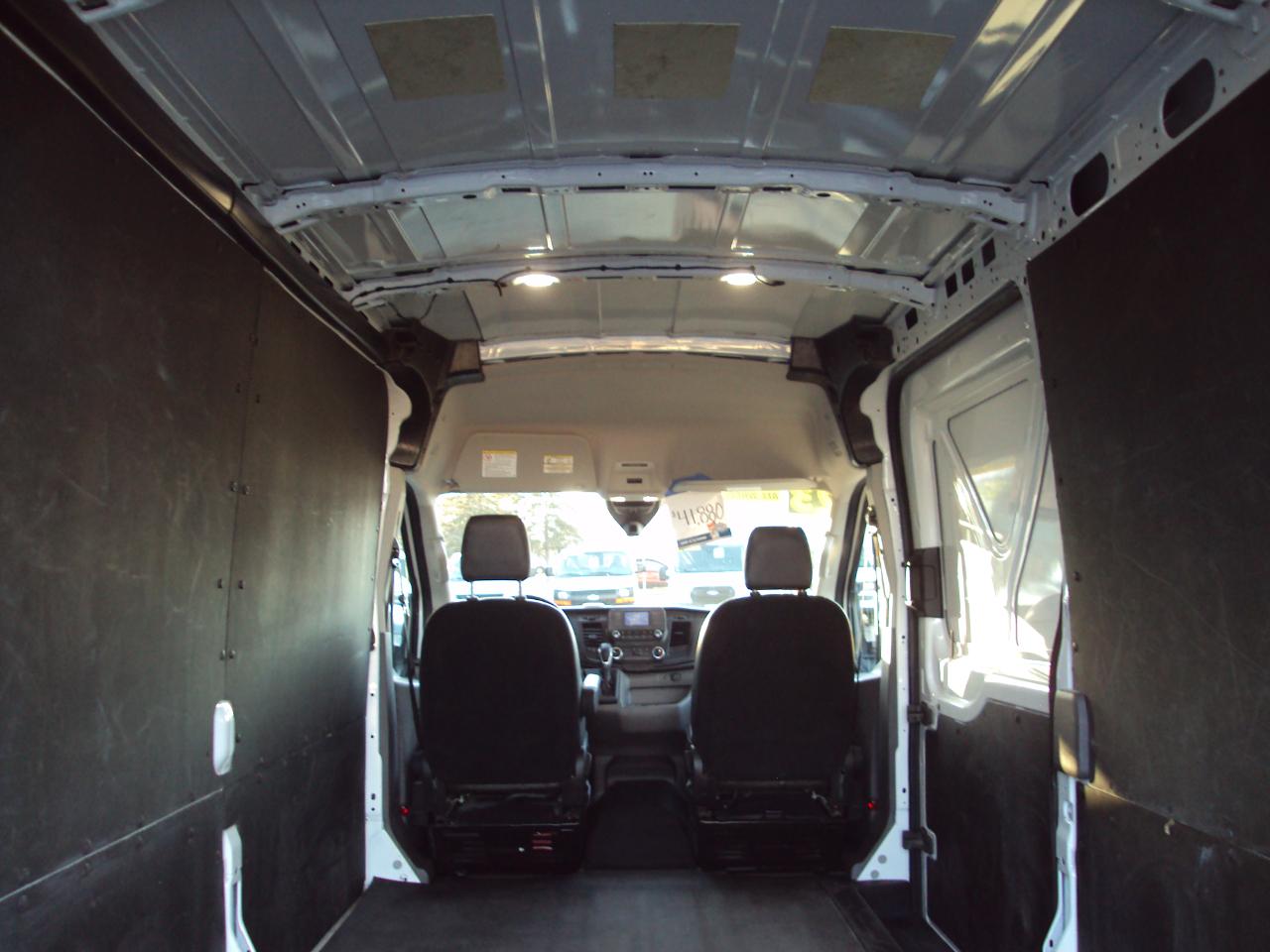 Ford Transit Cargo Van T-250 130" Med Rf 9070 GVWR AWD 2023