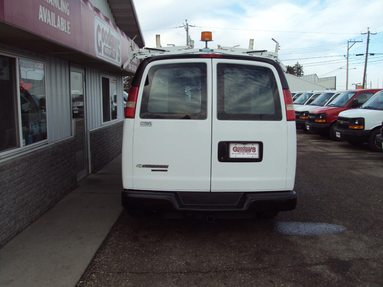 Chevrolet Express Cargo Van AWD 1500 135" 2013
