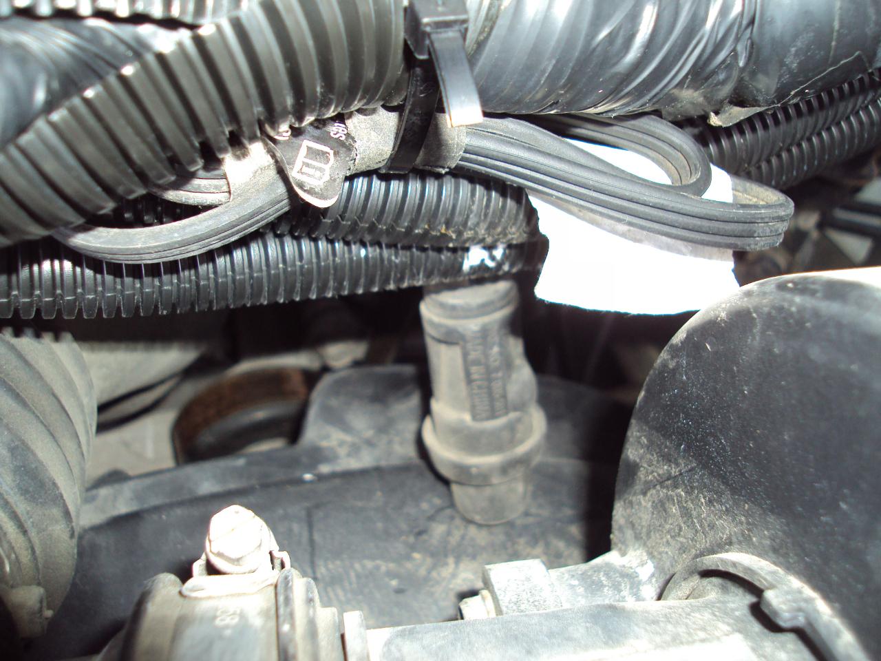 Chevrolet Express Cargo Van AWD 1500 135" 2013