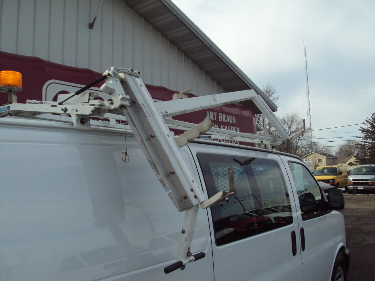 Chevrolet Express Cargo Van AWD 1500 135" 2013