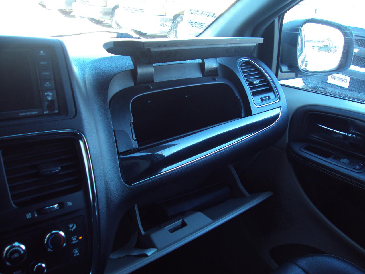 Dodge Grand Caravan  2017