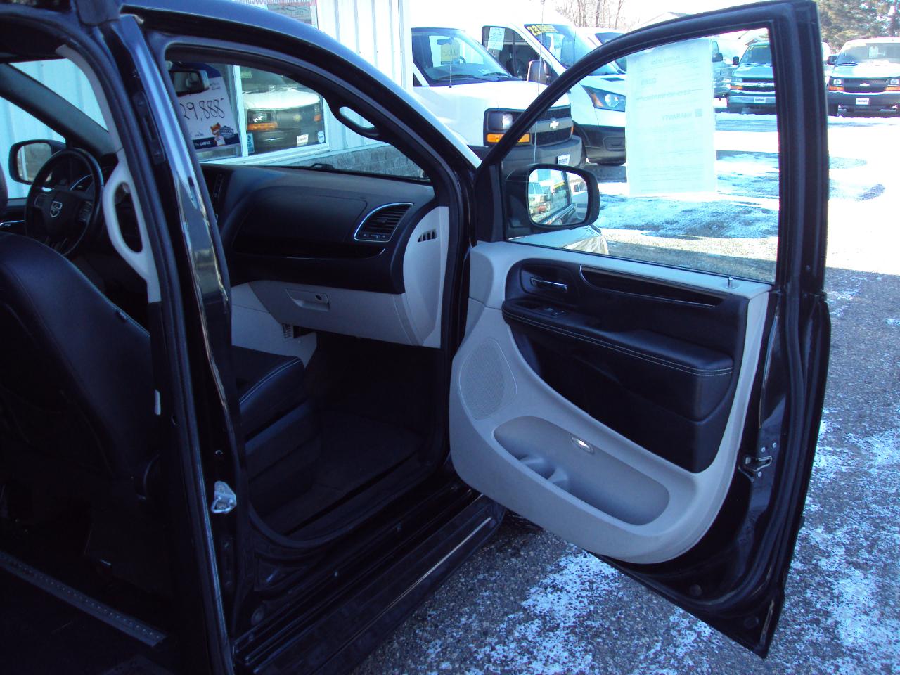 Dodge Grand Caravan  2017