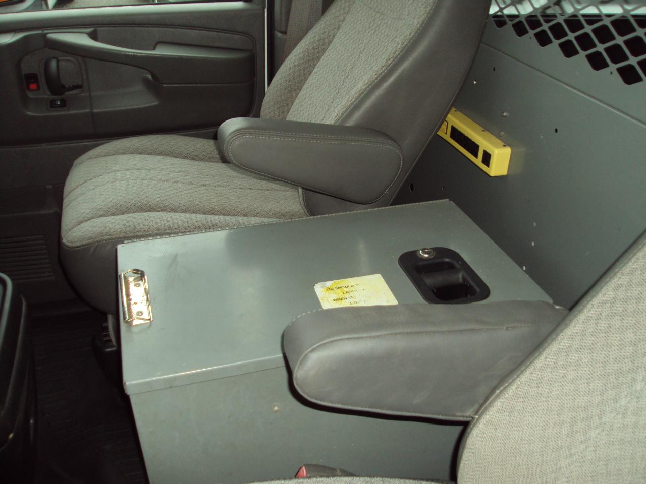 Chevrolet Express Cargo Van AWD 1500 135" 2013