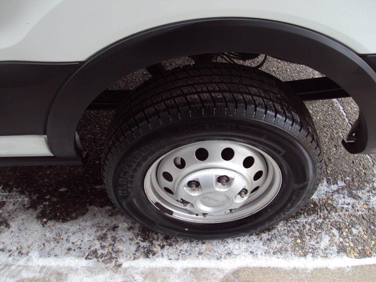 Ford Transit Cargo Van T-250 130" Med Rf 9070 GVWR AWD 2023