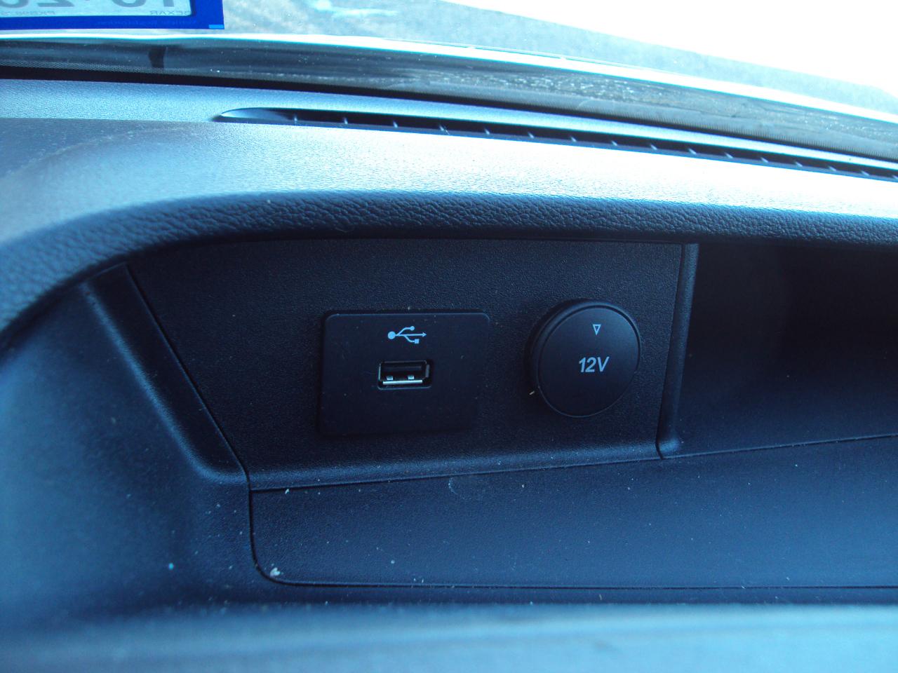 Ford Transit Cargo Van T-250 130" Med Rf 9070 GVWR AWD 2023