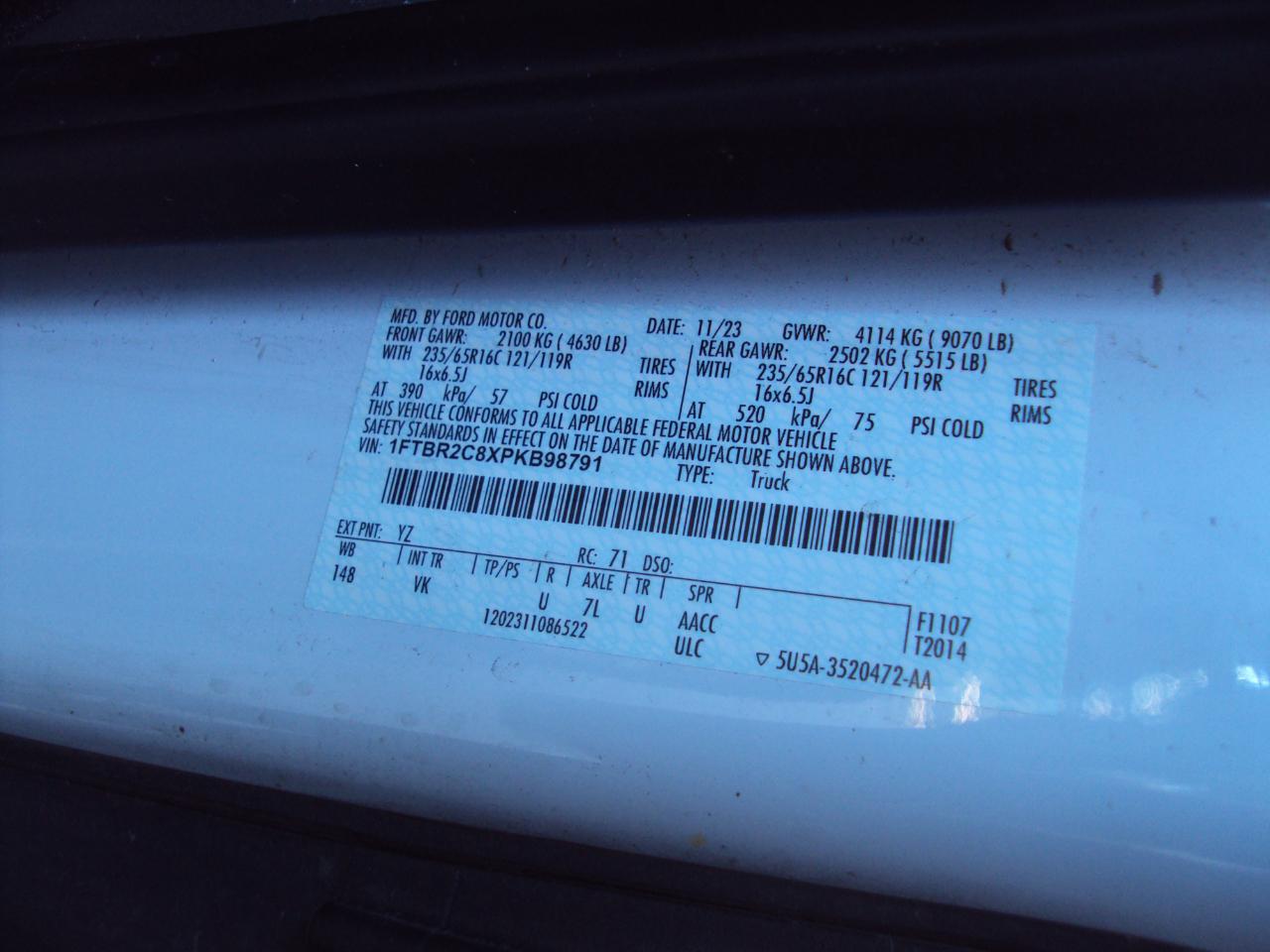 Ford Transit Cargo Van T-250 130" Med Rf 9070 GVWR AWD 2023