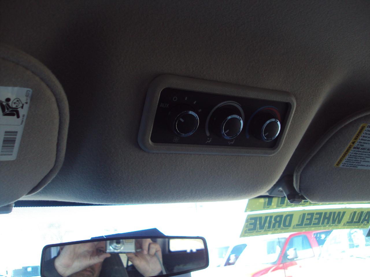 Chevrolet Express Passenger AWD 1500 135" LS 2014