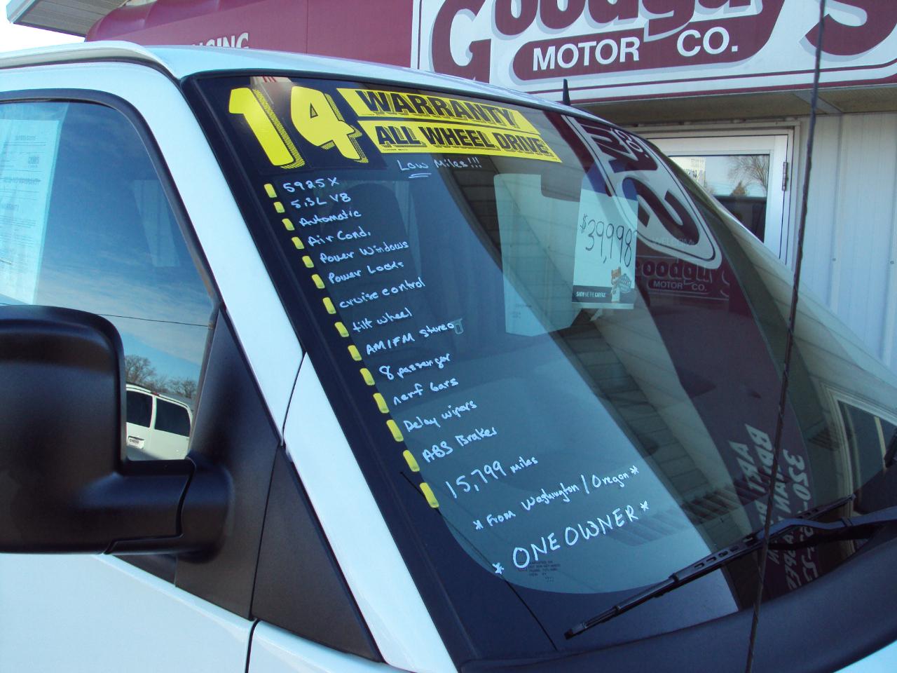 Chevrolet Express Passenger AWD 1500 135" LS 2014