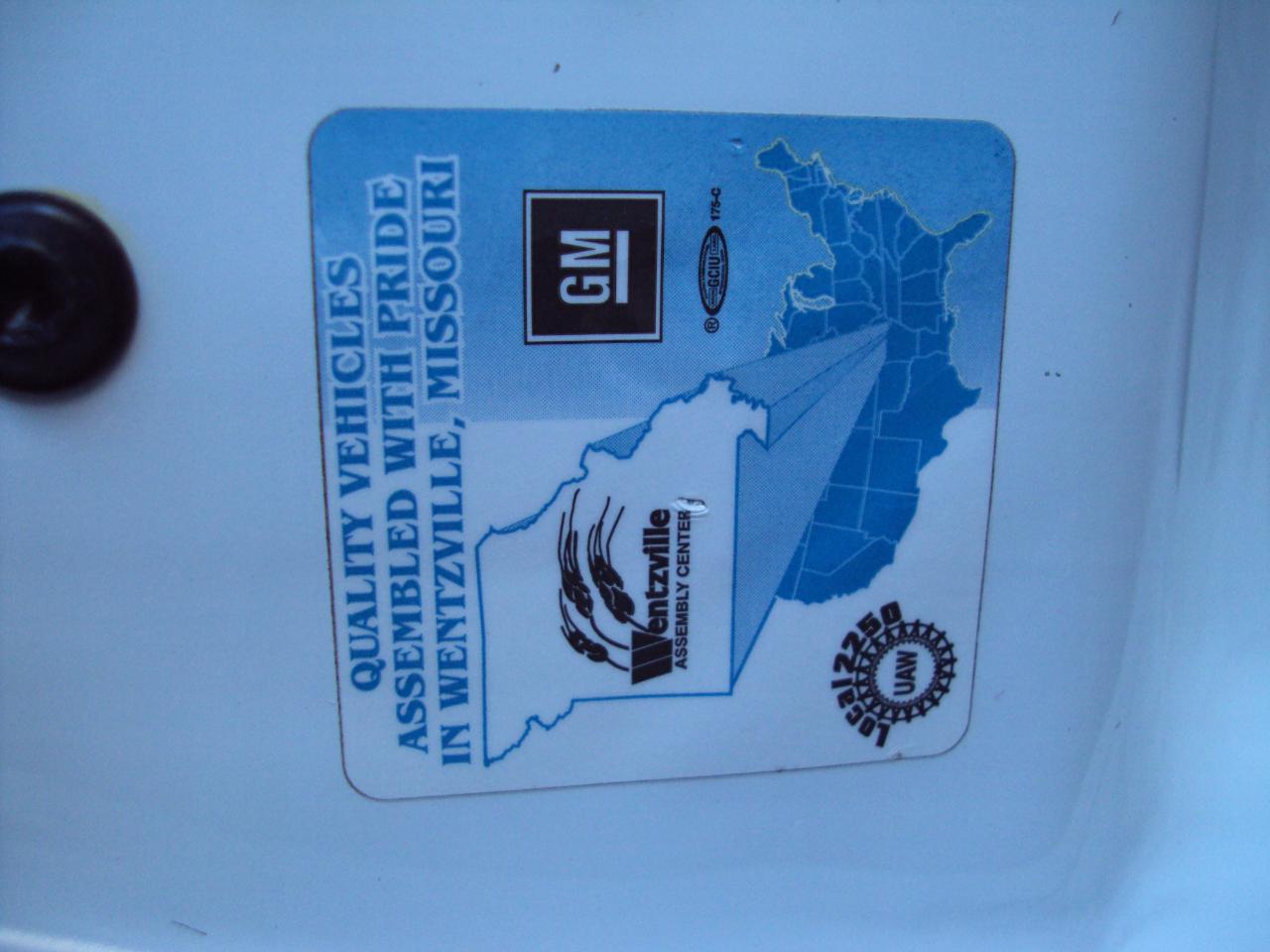 Chevrolet Express Passenger AWD 1500 135" LS 2014