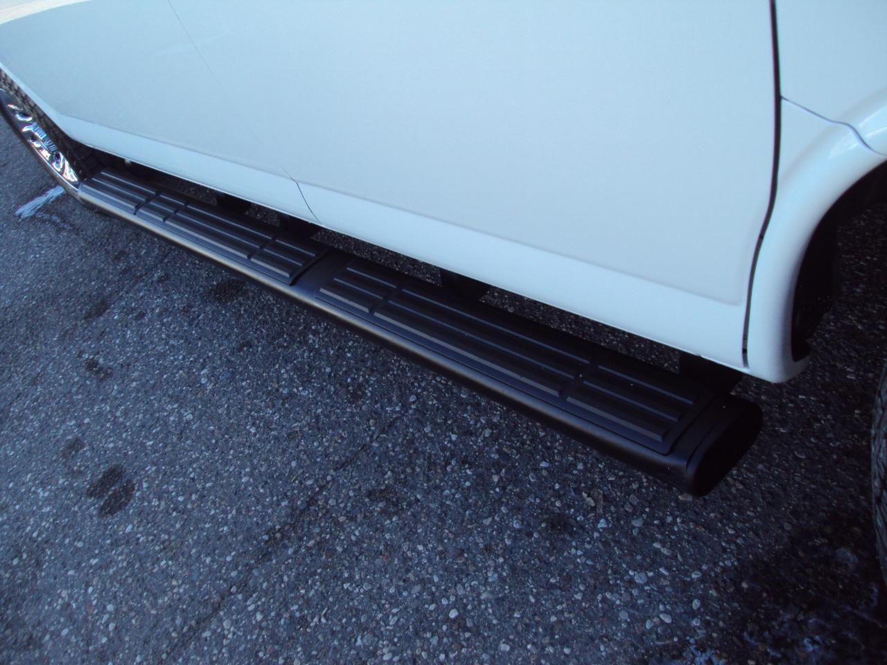 Chevrolet Express Passenger AWD 1500 135" LS 2014