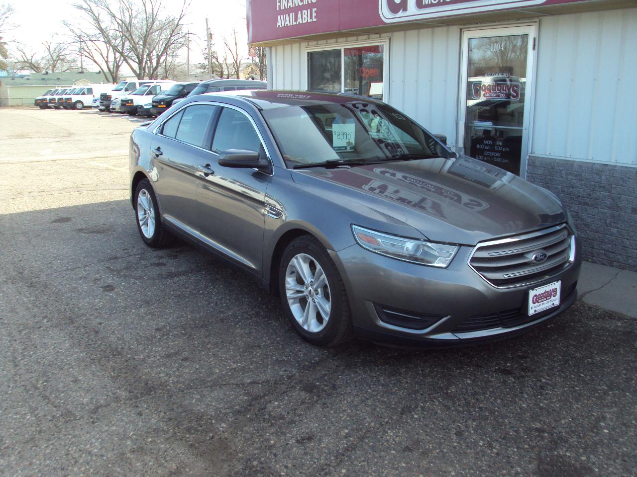 Ford Taurus 4dr Sdn SEL FWD 2014