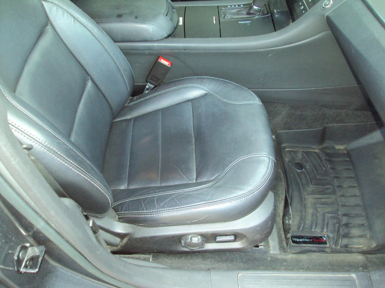 Ford Taurus 4dr Sdn SEL FWD 2014