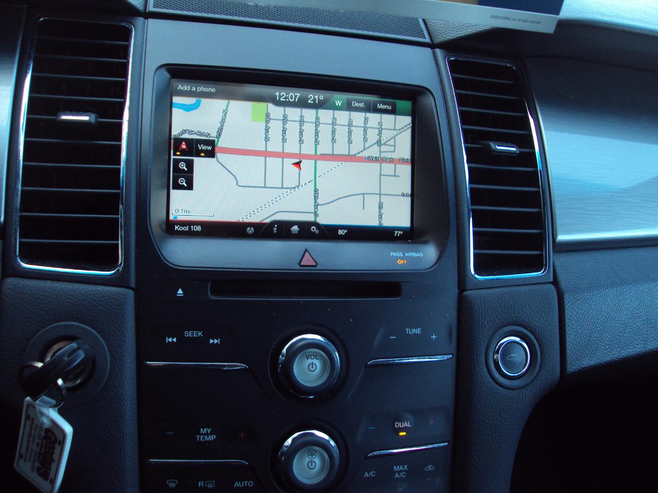 Ford Taurus 4dr Sdn SEL FWD 2014