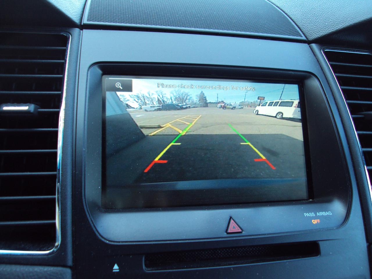 Ford Taurus 4dr Sdn SEL FWD 2014