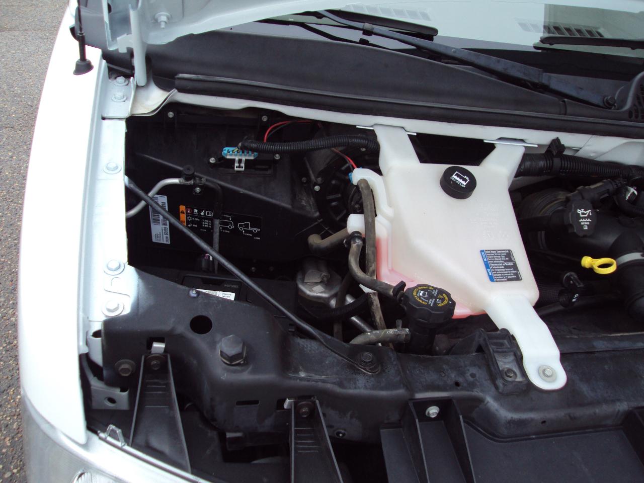 Chevrolet Express Passenger AWD 1500 135" LT 2013