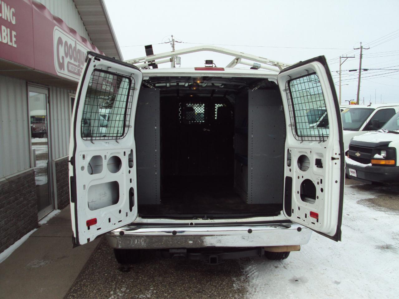 Ford Econoline Cargo Van E-250 Recreational 2013