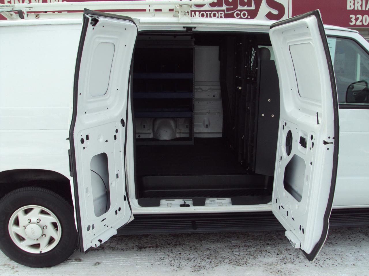 Ford Econoline Cargo Van E-250 Recreational 2013