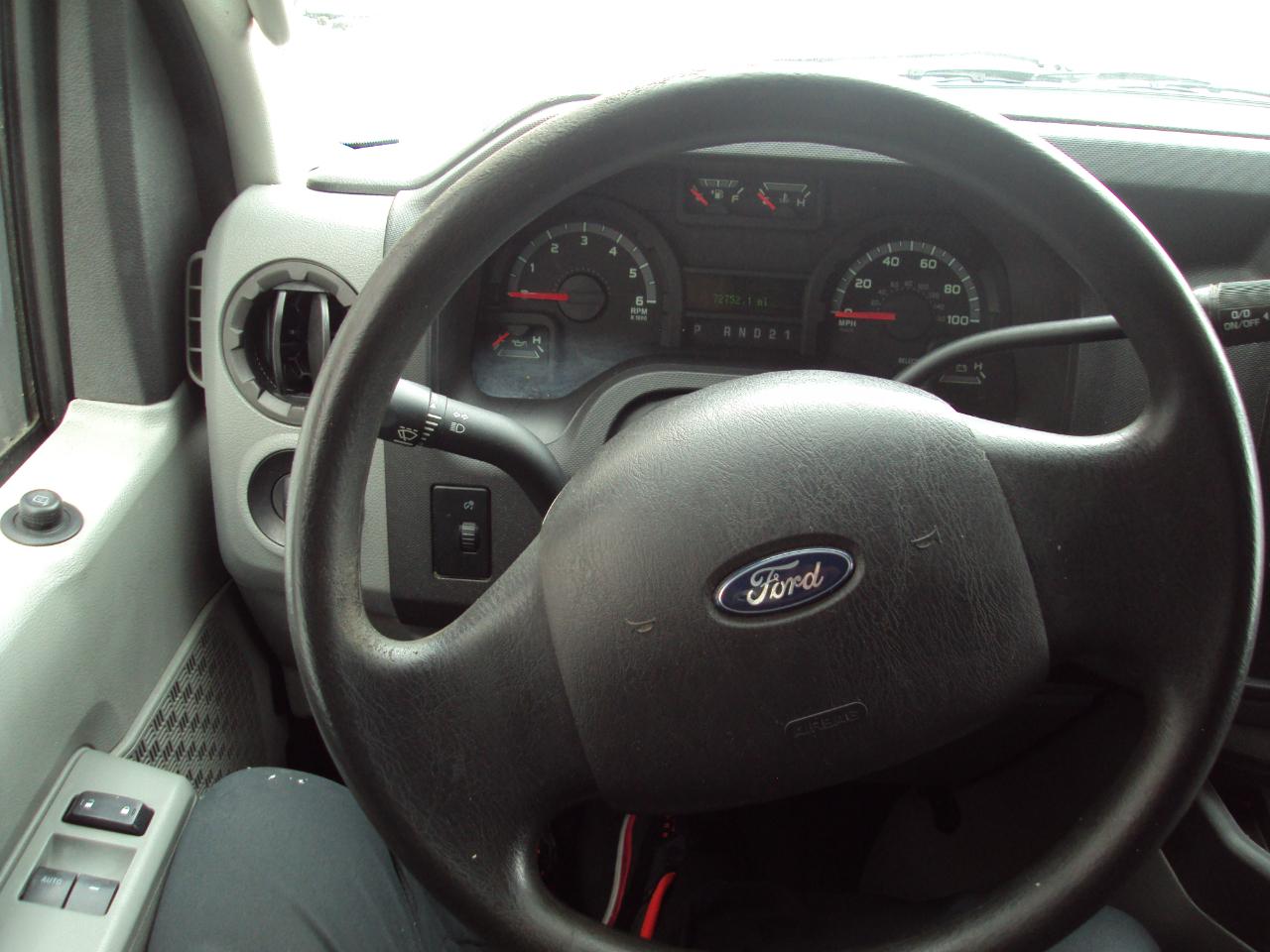 Ford Econoline Cargo Van E-250 Recreational 2013