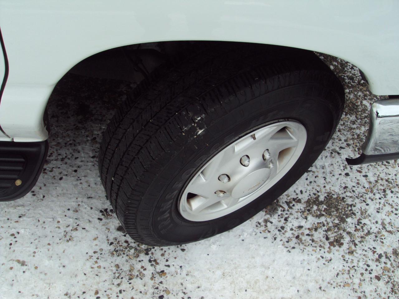 Ford Econoline Cargo Van E-250 Recreational 2013