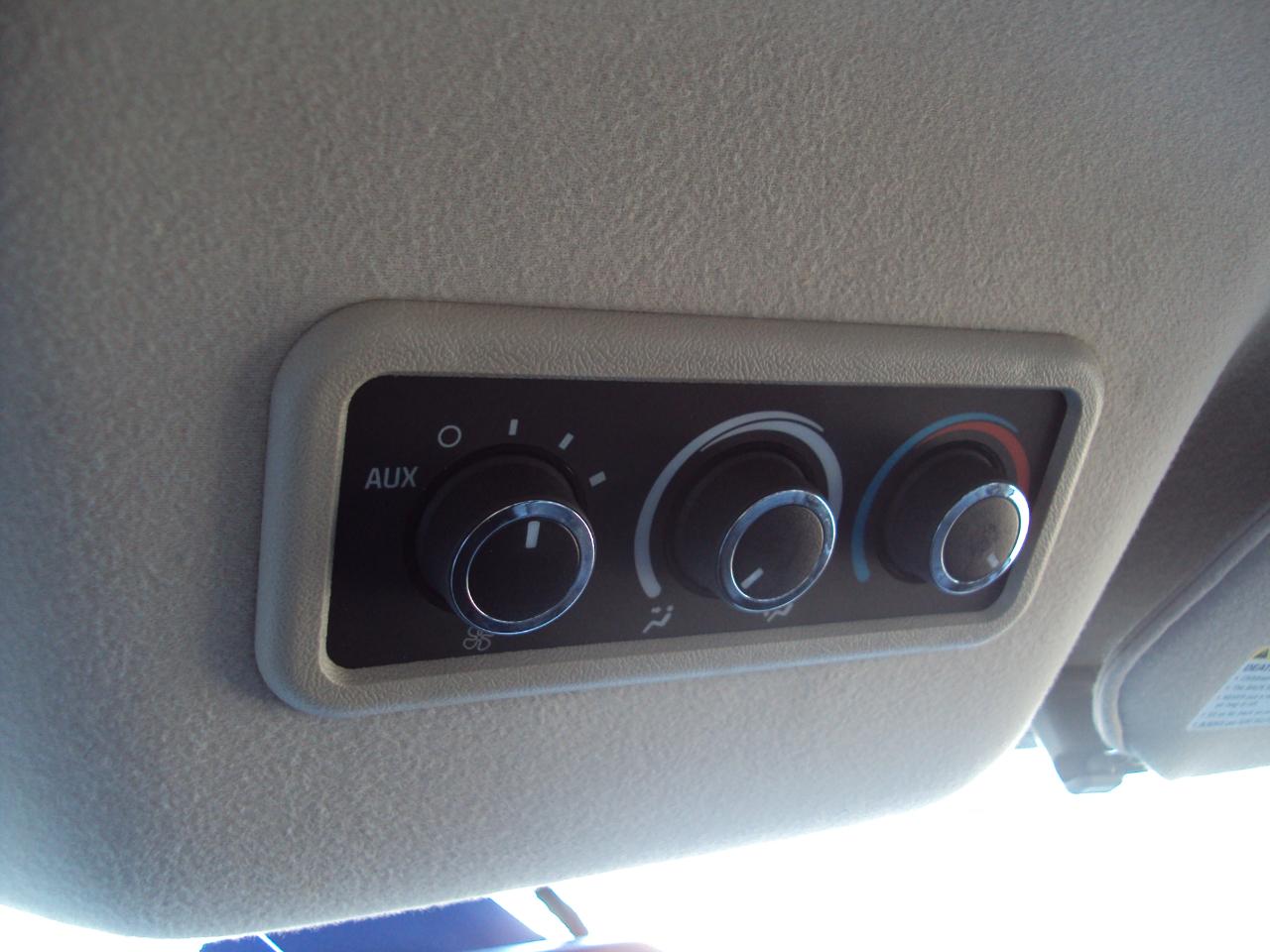 Chevrolet Express Passenger  2019