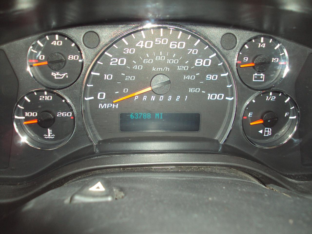 Chevrolet Express Passenger AWD 1500 135" 1LT 2011