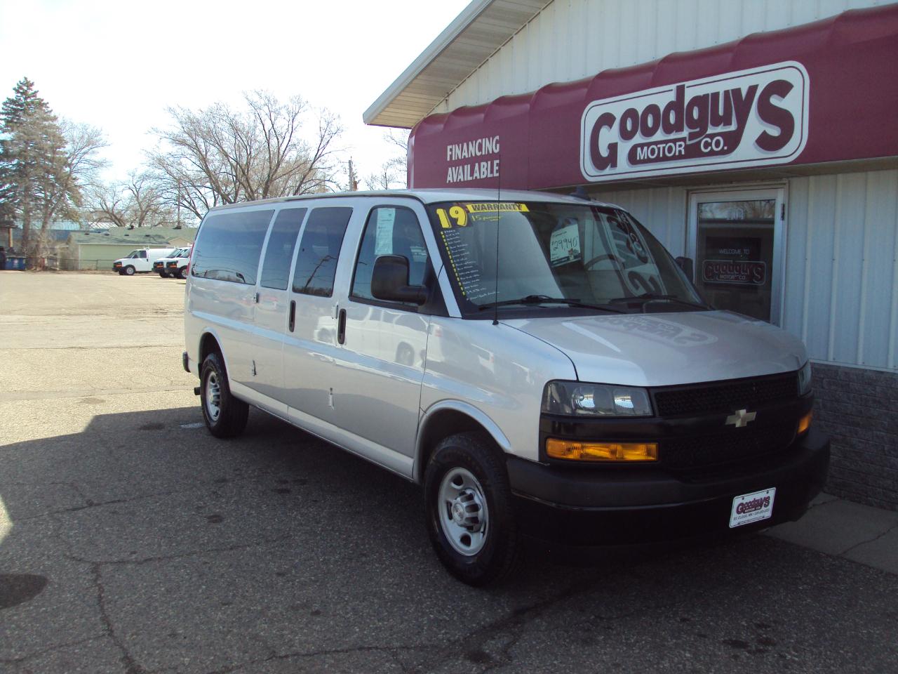 Chevrolet Express Passenger  2019