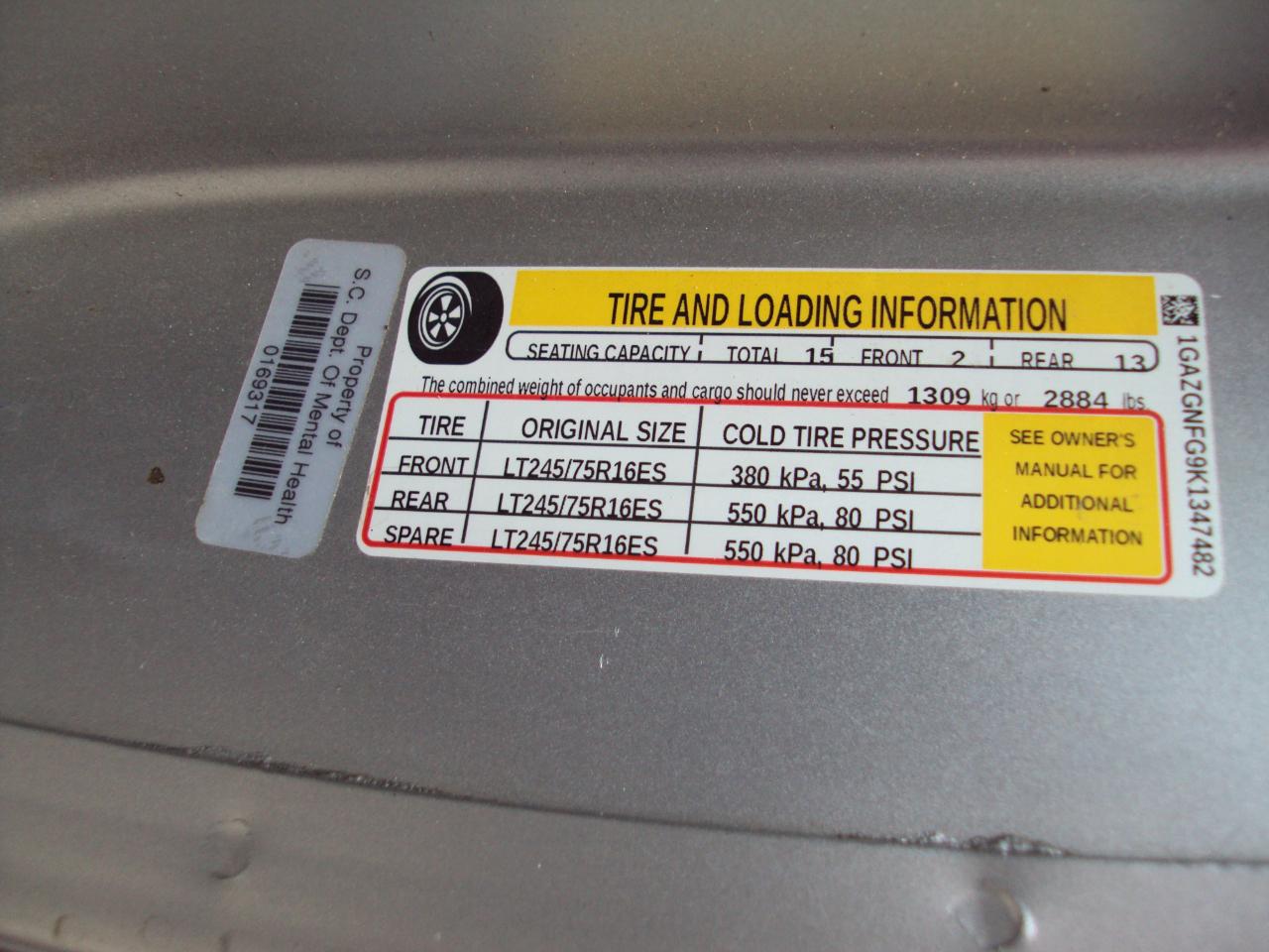 Chevrolet Express Passenger  2019