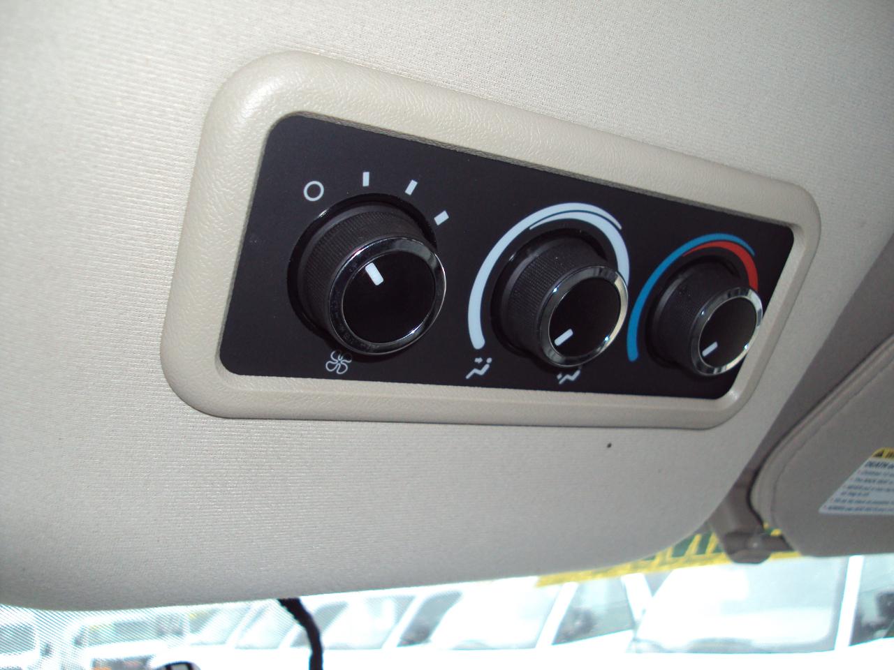 Chevrolet Express Passenger  2019