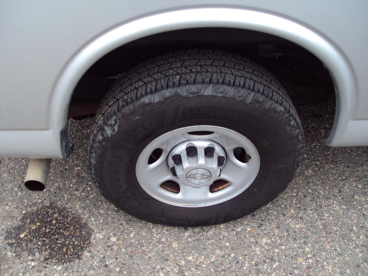 Chevrolet Express Passenger  2019