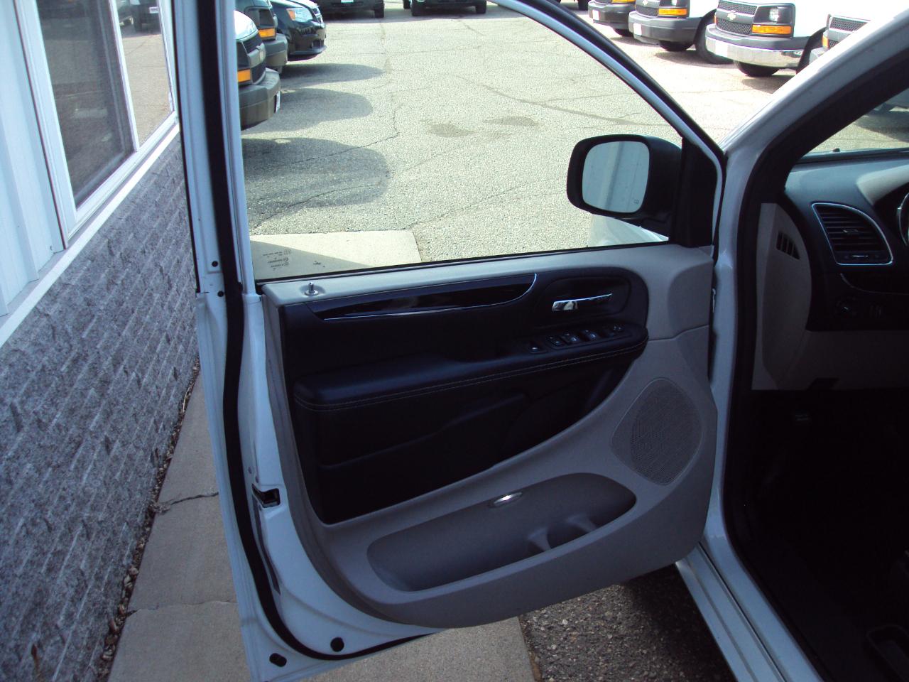 Dodge Grand Caravan  2020