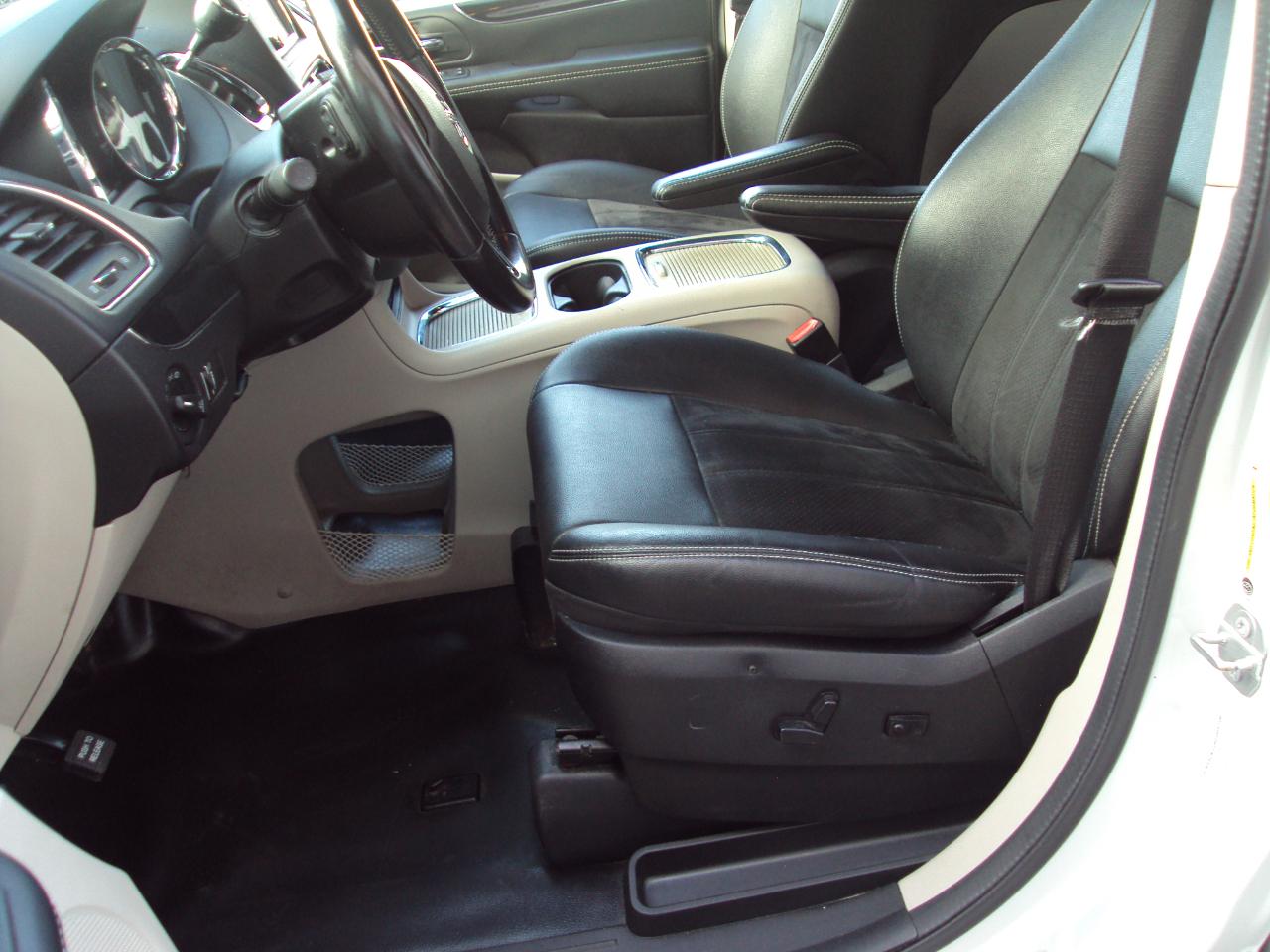 Dodge Grand Caravan  2020