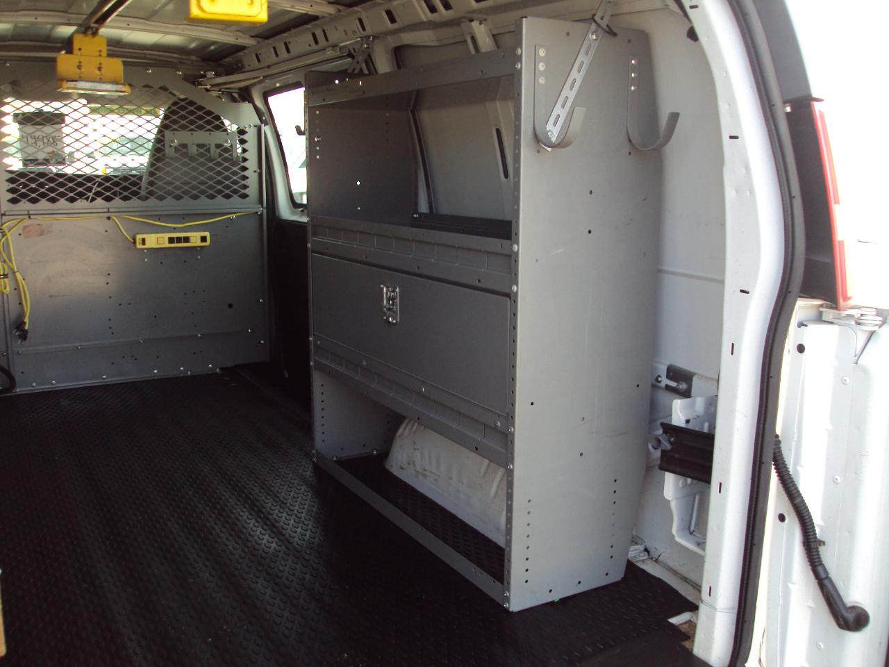 Chevrolet Express Cargo Van AWD 1500 135" 2013