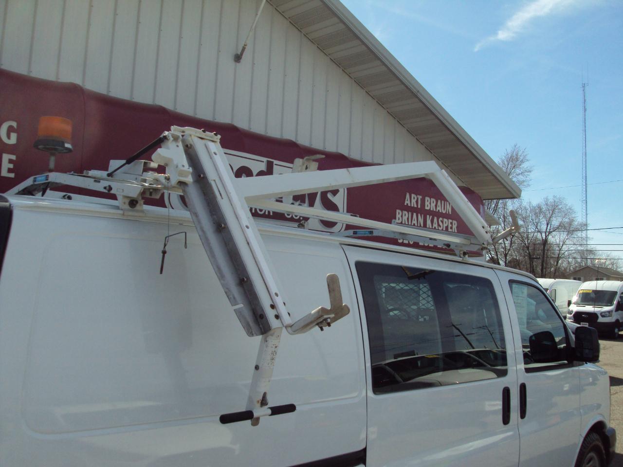 Chevrolet Express Cargo Van AWD 1500 135" 2013