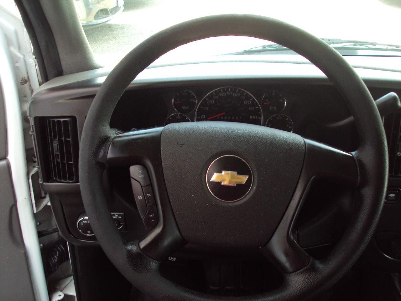 Chevrolet Express Cargo Van AWD 1500 135" 2013