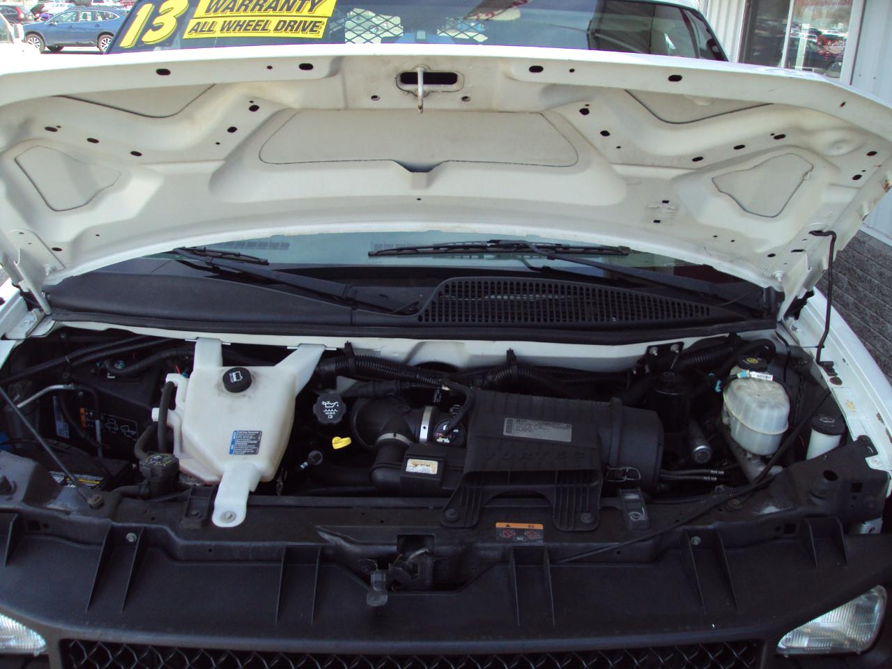 Chevrolet Express Cargo Van AWD 1500 135" 2013