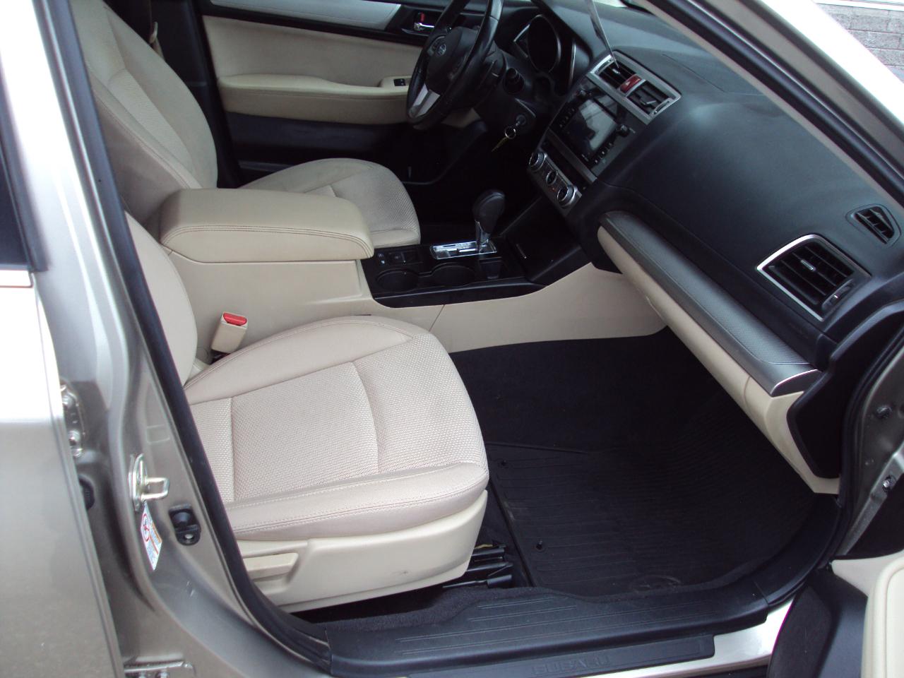 Subaru Outback 2.5i Premium 2017