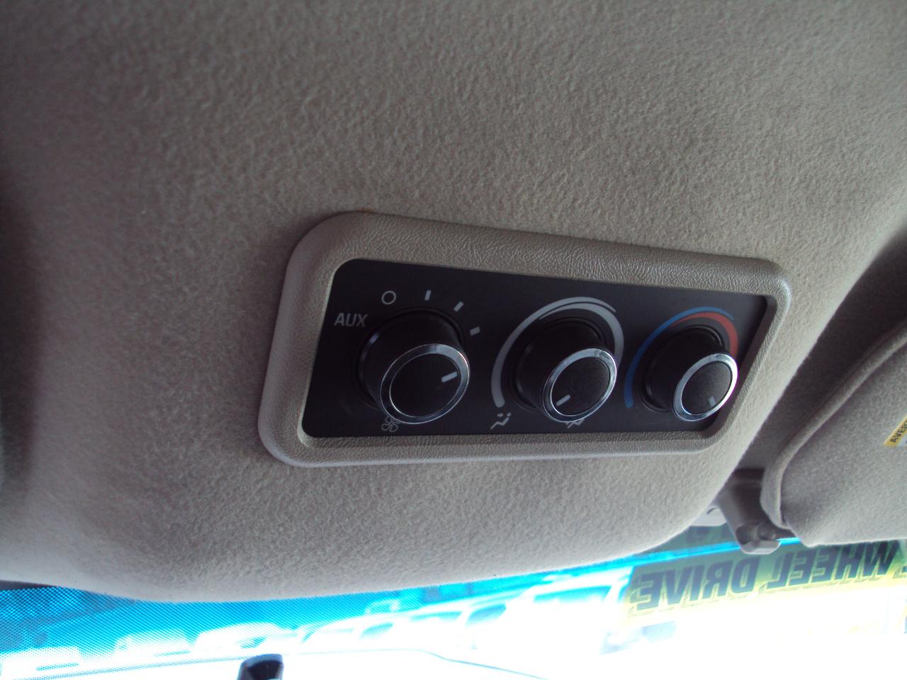 Chevrolet Express Passenger  2011