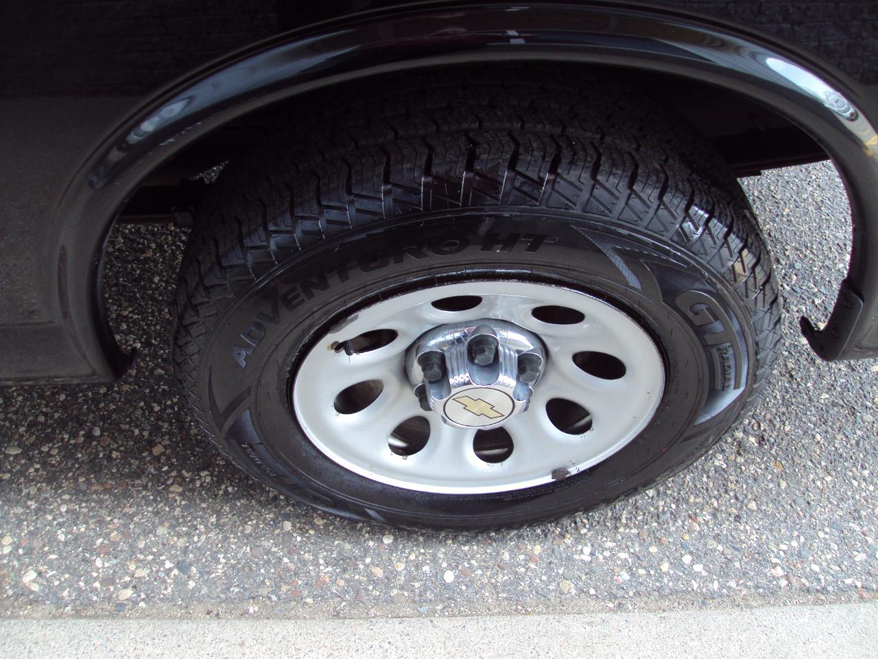 Chevrolet Express Passenger  2011