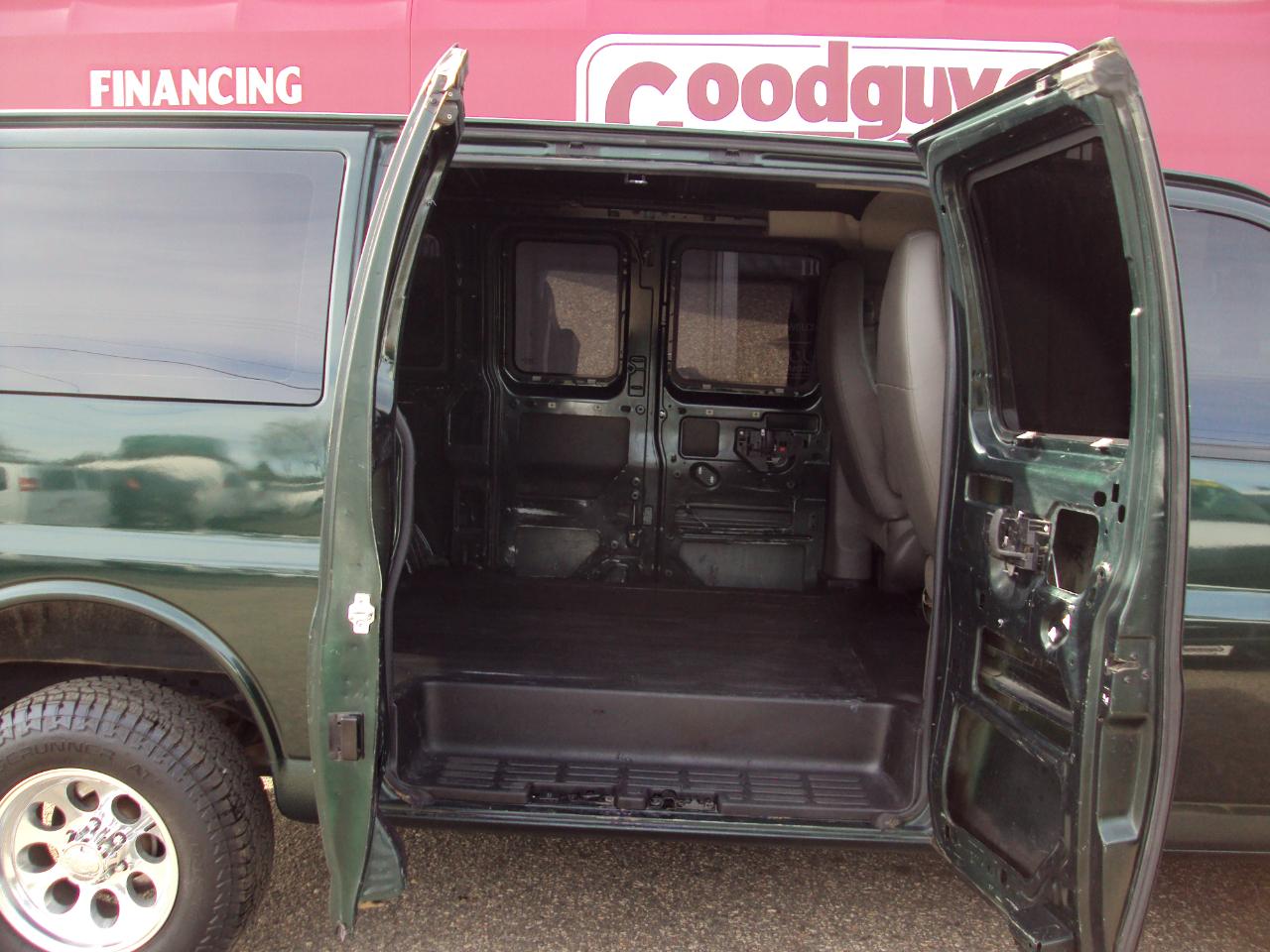 Chevrolet Express Cargo Van  2013