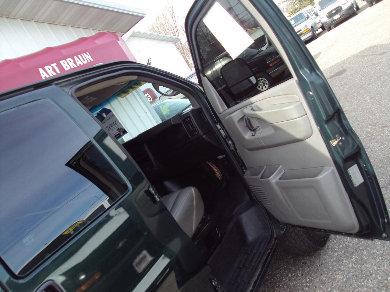 Chevrolet Express Cargo Van  2013