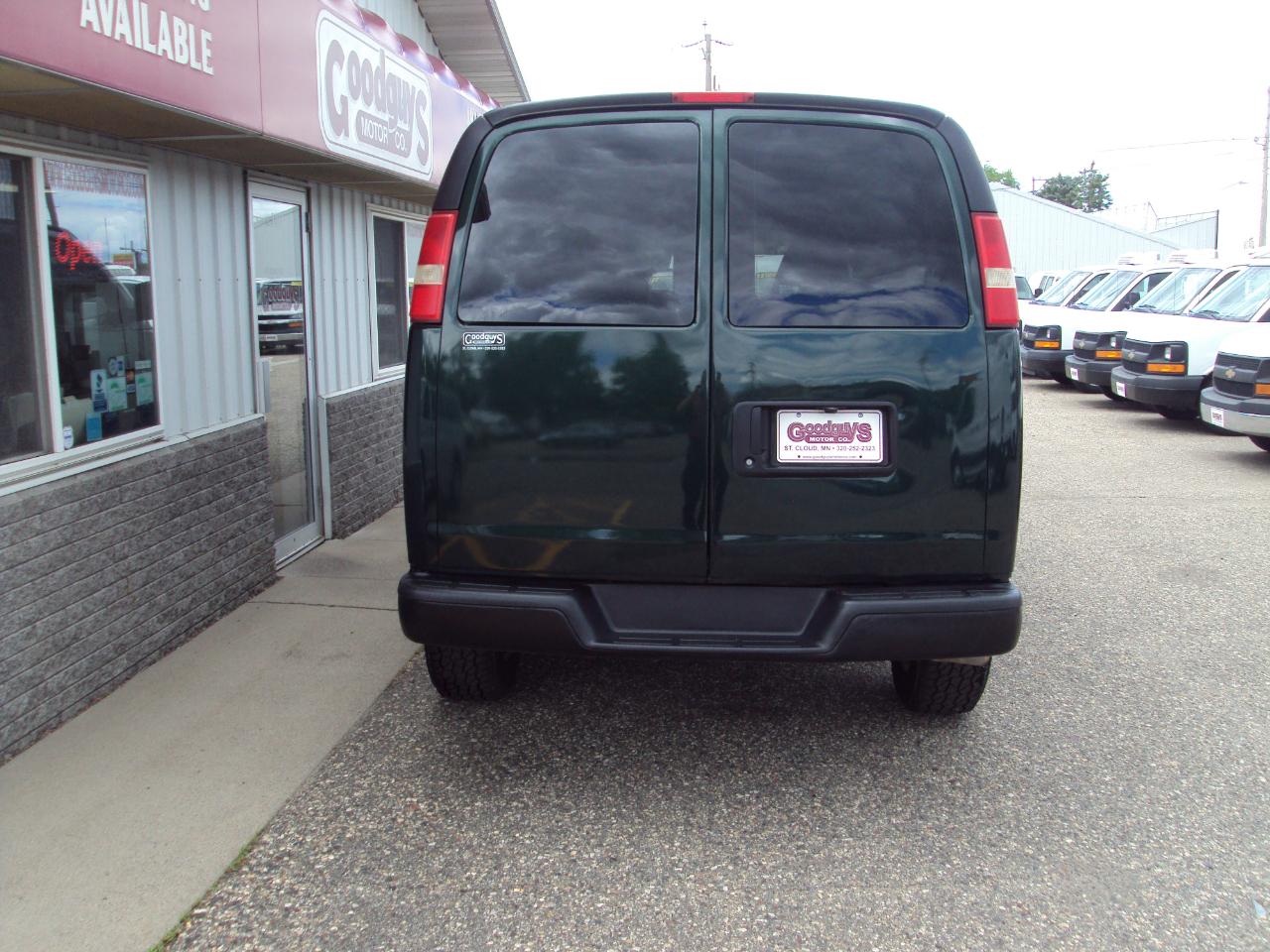 Chevrolet Express Cargo Van  2013